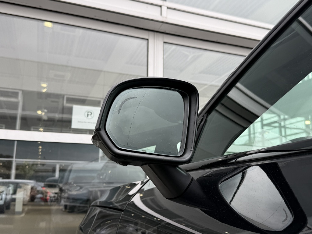 Volvo Ec40 extended range plus black edition