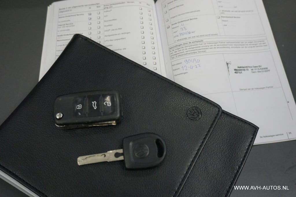 Volkswagen UP! 1.0 move up!