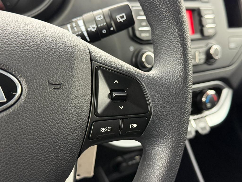 Kia Rio occasion 1.2 cvvt plus pack | wit | tweedehands kia rio | airco | u
