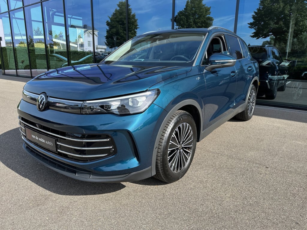 Volkswagen Tiguan 1.5 etsi 150pk dsg elegance | 360 camera | trekhaak | dod
