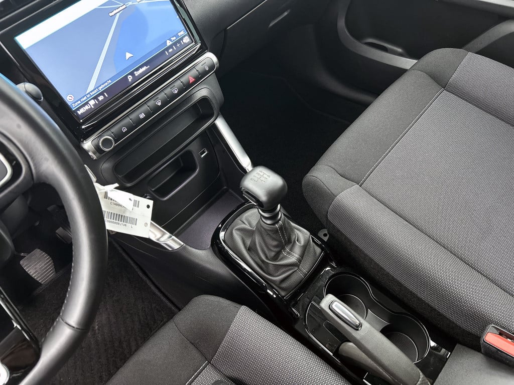 Citroen C3 Aircross puretech 110 pk shine | achteruitrijcamera | parkeersen