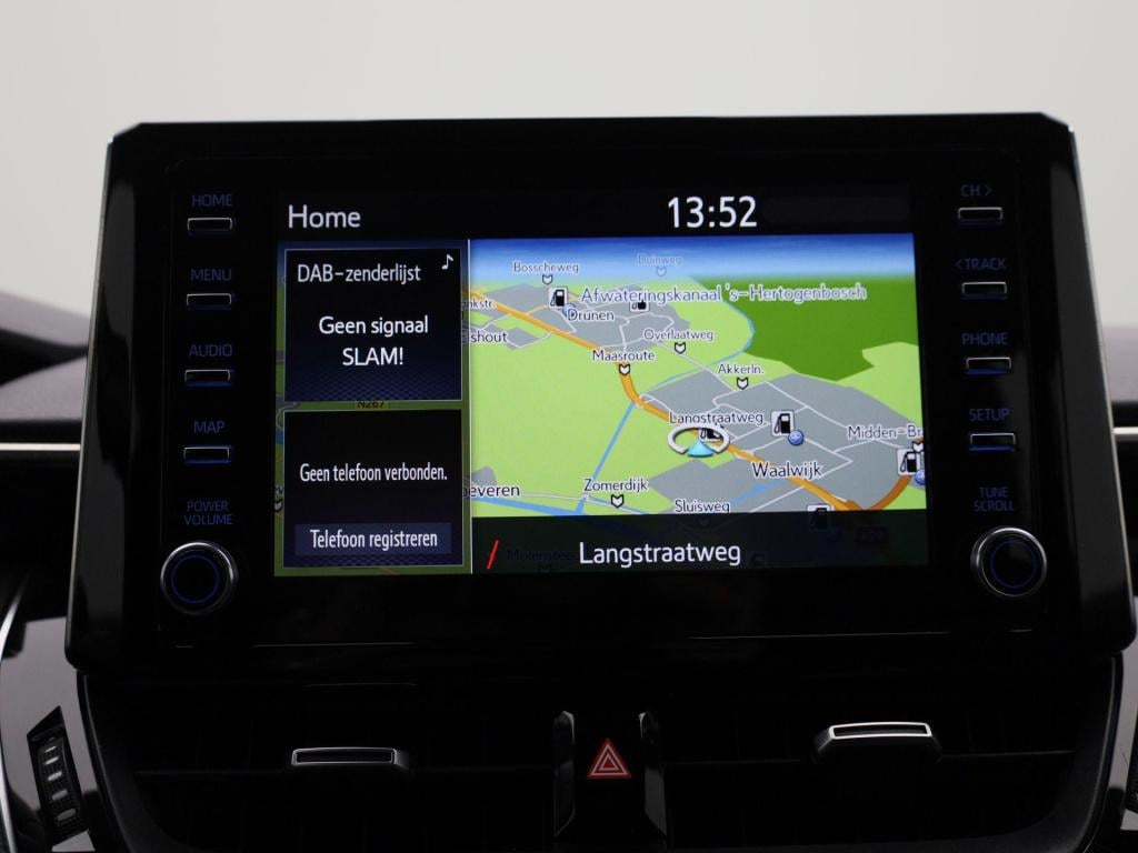 Toyota Corolla Touring Sports 1.8 hybrid business | automaat | navigatie | 