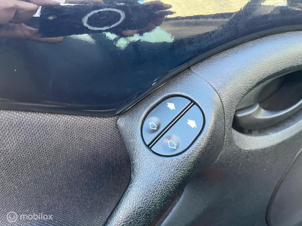 Ford KA 1.3 summer edition in prijs verlaagd