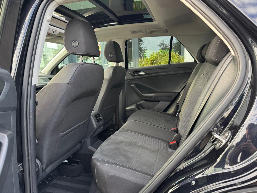 Volkswagen T-roc 1.5 tsi r-line business * panoramadak * camera * stoel + s