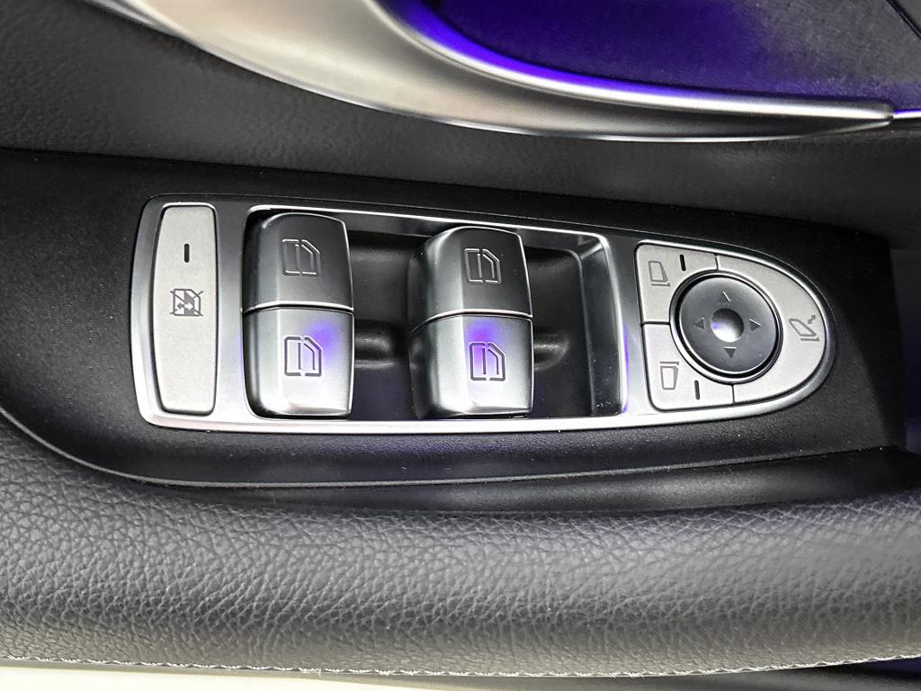 Mercedes-Benz E-Klasse estate 300 e amg plug-in hybride | trekhaak | schuif