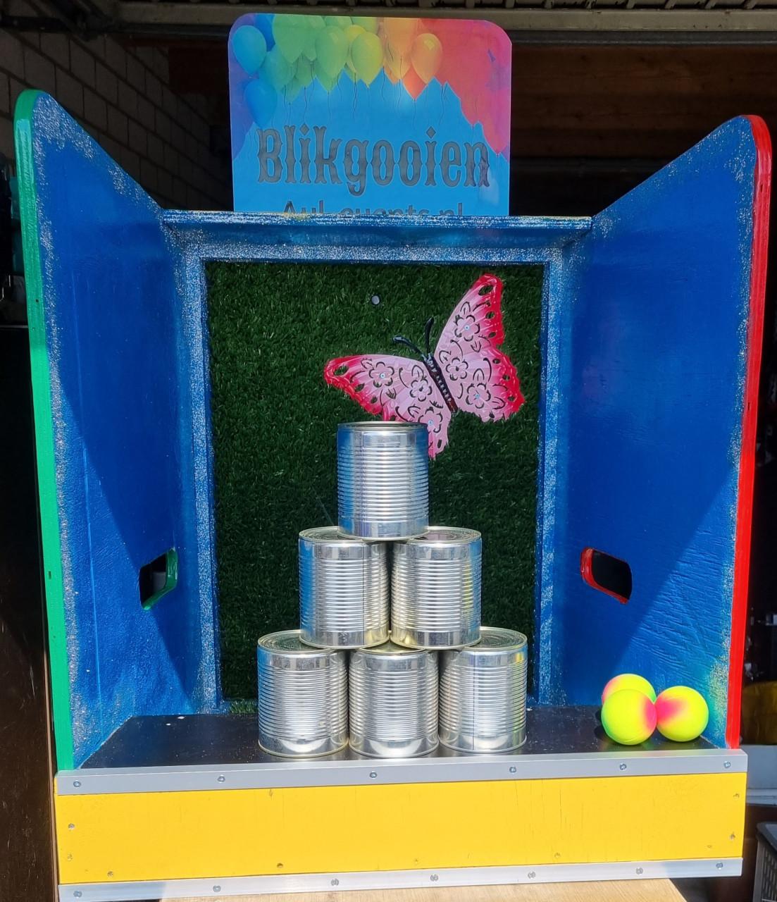 Div, Springkussens / Kinderspelen en attracties te huur.