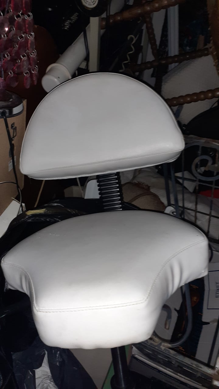 Diverse soorten sets stoelen