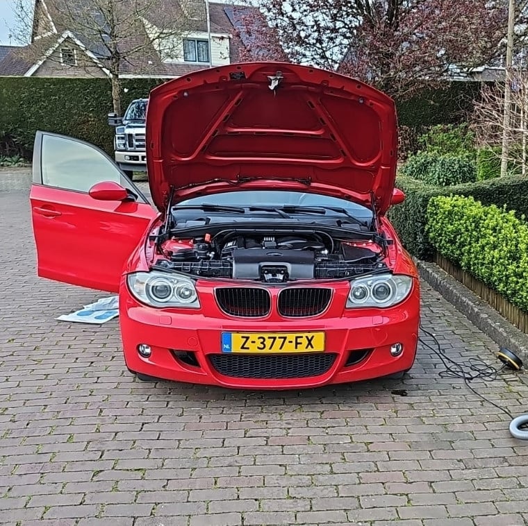 BMW 120i