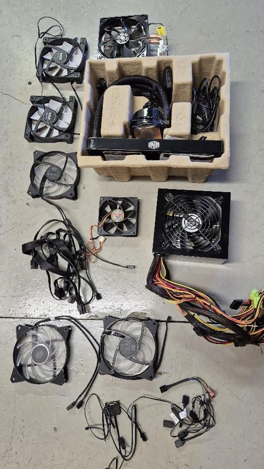 Diverse ventilatoren en koelers