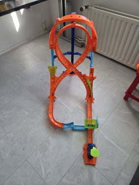 Hotweels auto racebaan