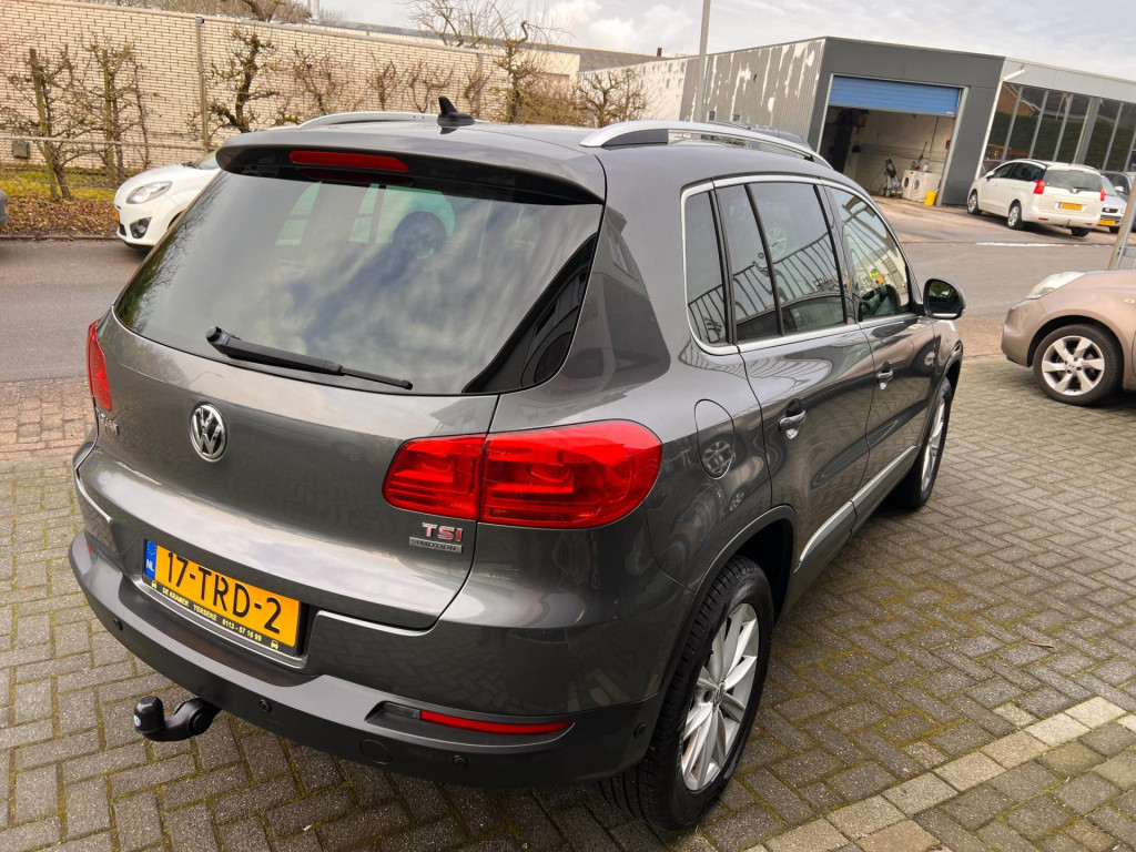 Volkswagen Tiguan 1.4 tsi sport&style 4motion