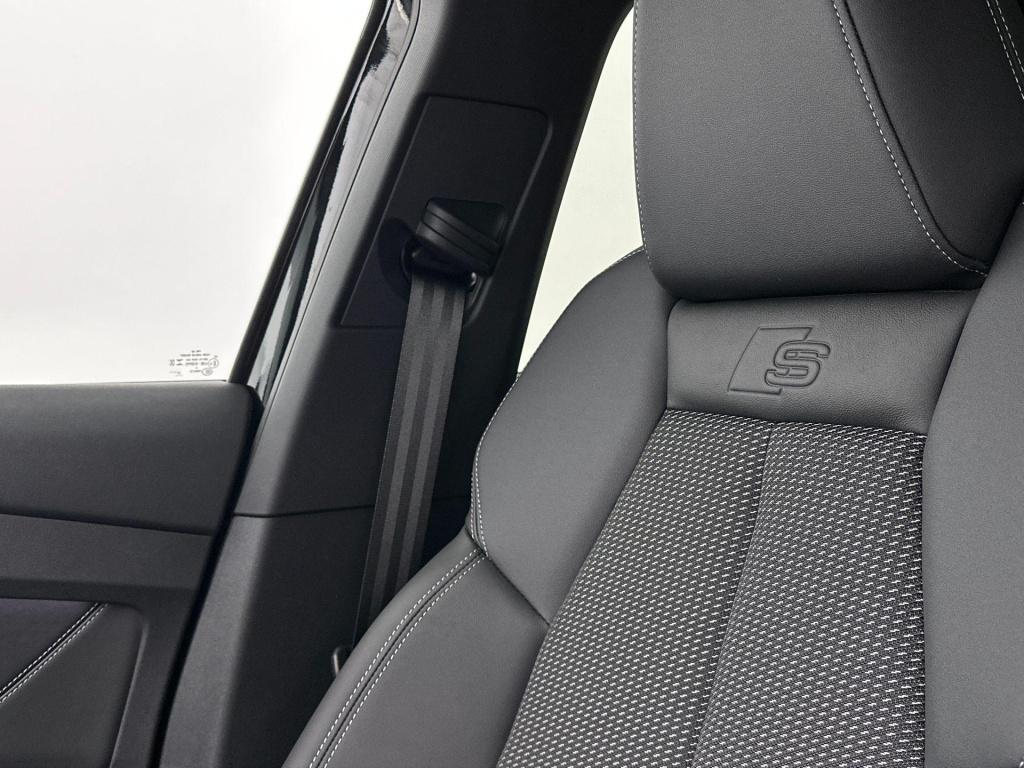 Audi Q4 E-tron s edition e-tron 45 82 kwh 210 kw / 286 pk suv ele