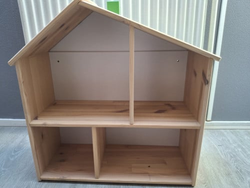 Poppenhuis van ikea