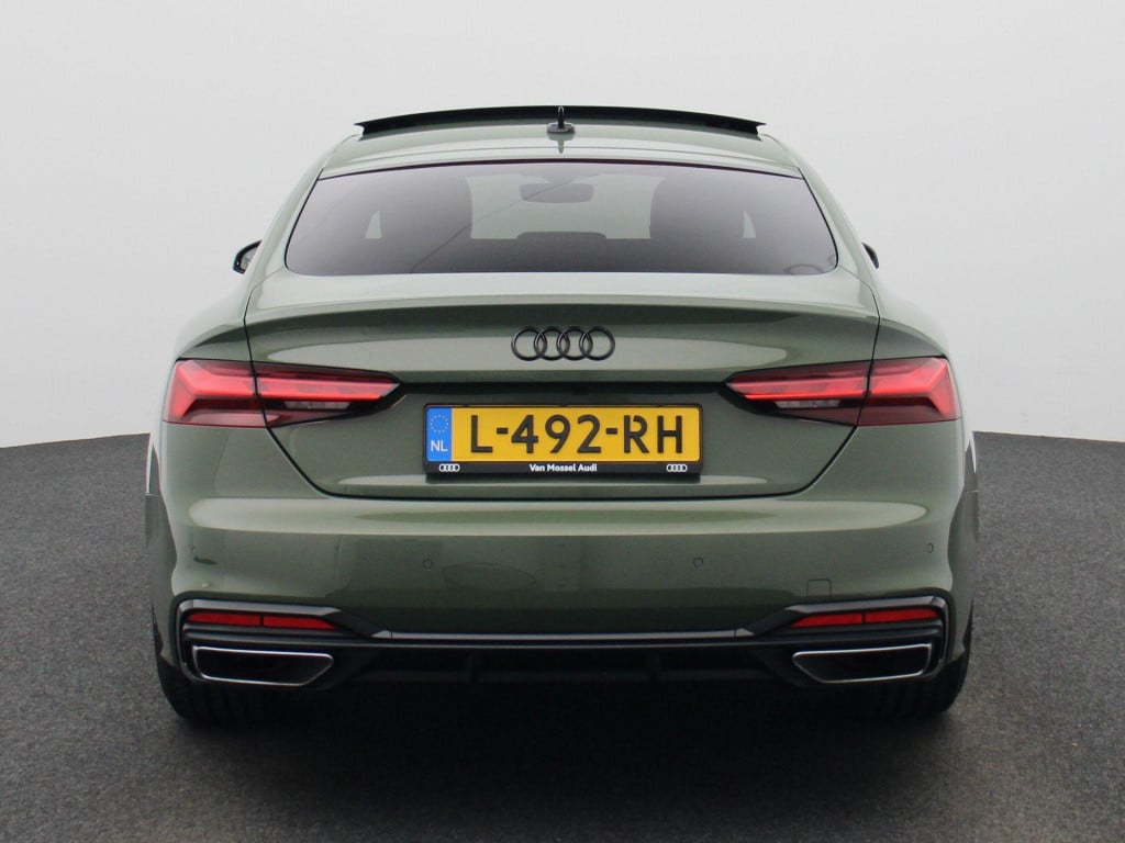 Audi A5 sportback 35 tfsi s edition competition | automaat  | panorama dak 