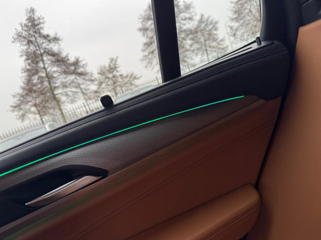 BMW X3 xdrive30e m edition * leder * pano * trekhaak