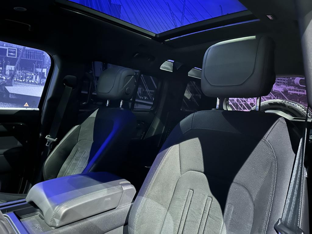 Land Rover Defender 5.0 p525 110 v8 *nl-auto*milltek*stoelkoeling*pano*