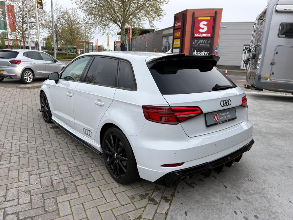 Audi A3 sportback 1.5 tfsi cod sport s line edition