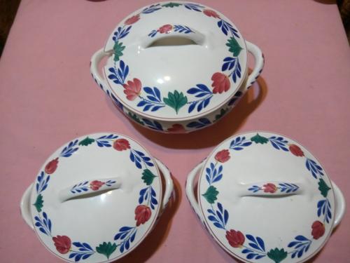 Veel oud Boerenbont. Villeroy en boch