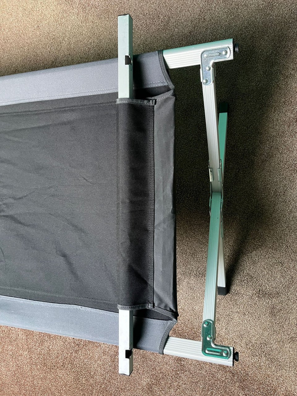 2 ANWB veld-/ campingbedden