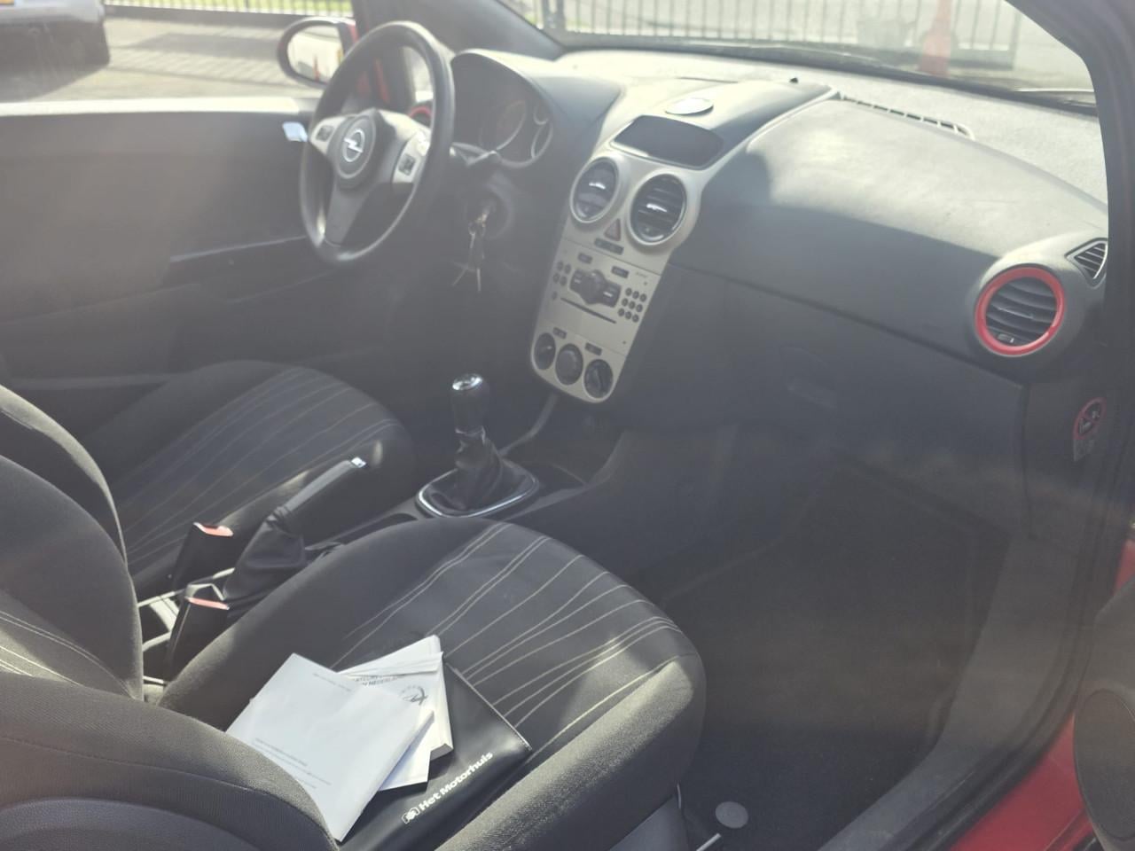 TE KOOP OPEL CORSA 1.4 16V ENJOY ZUINIGHEIDSLABEL B