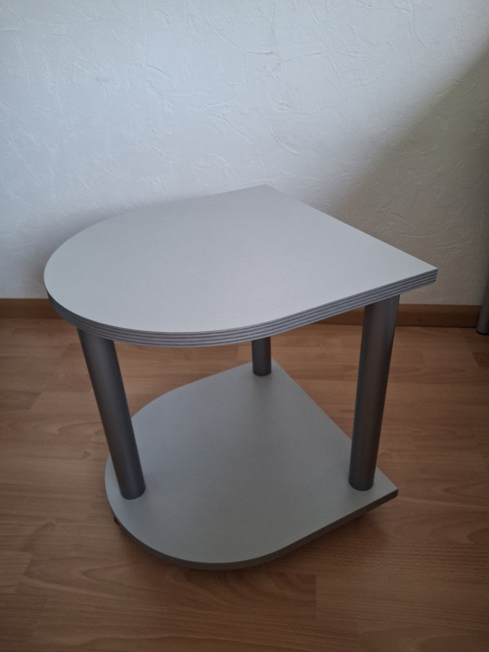 Bijzettafel/nachtkastje