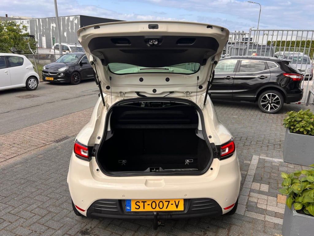 Renault Clio 0.9 tce limited