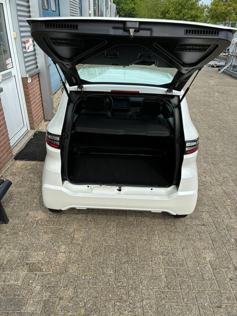 Aixam City  | Brommobiel | 2024 | wit Parelmoer | Gratis bezorging