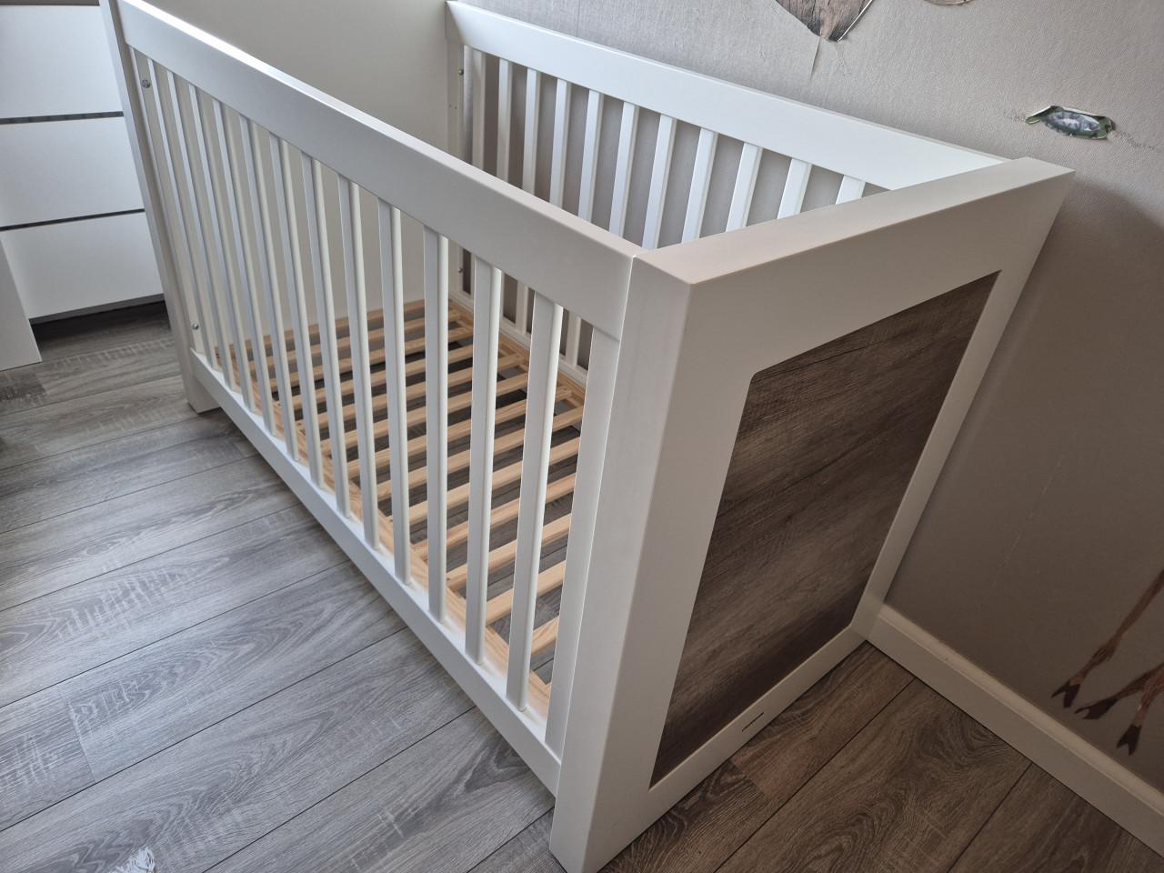 Babykamer meubels Kidsmill Long Island - Ledikant, commode en kledingkast