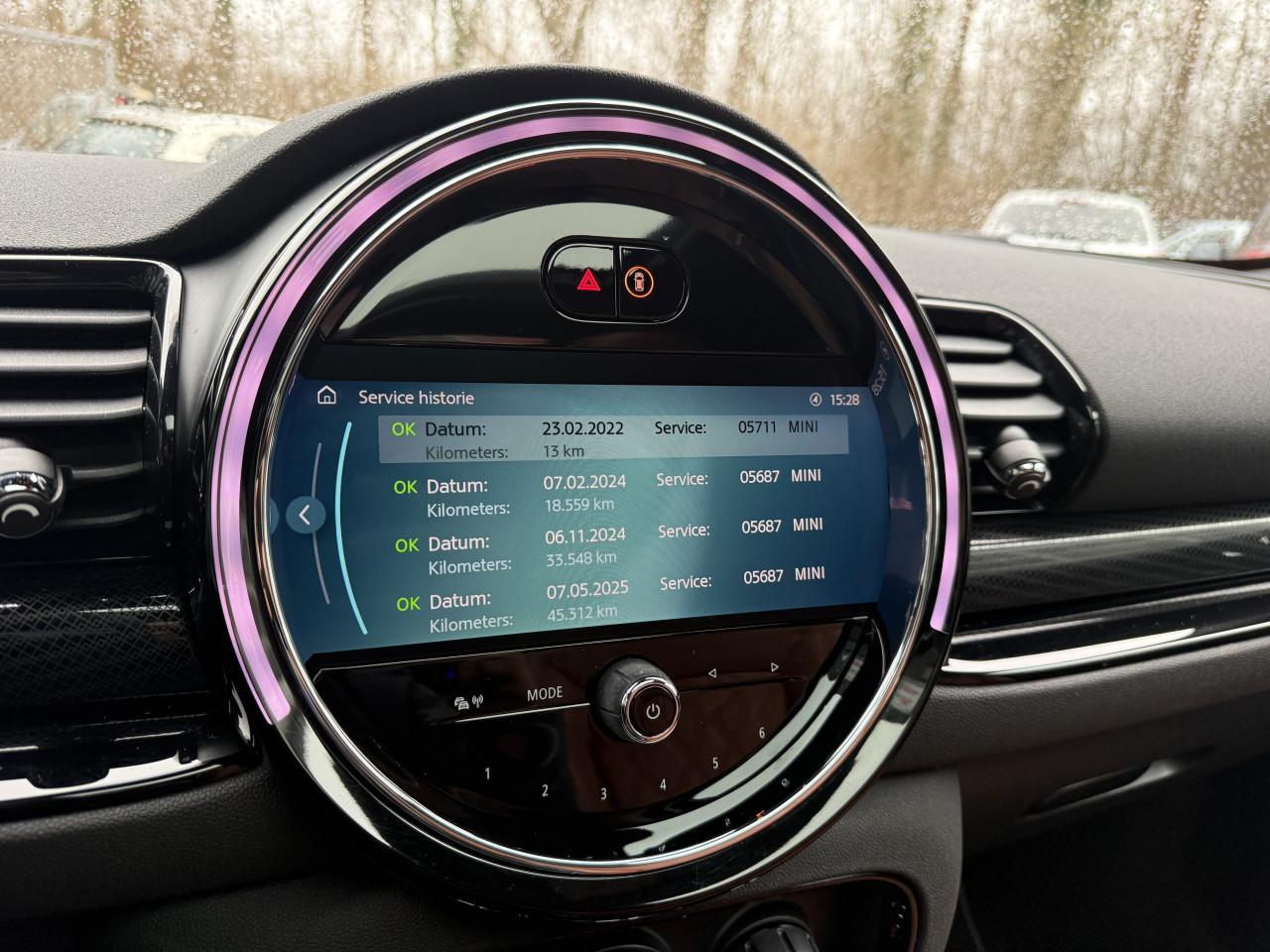 Mini Clubman 1.5 Cooper Yours 2022 AUTOMAAT|PANORAMADAK|VIRTUAL