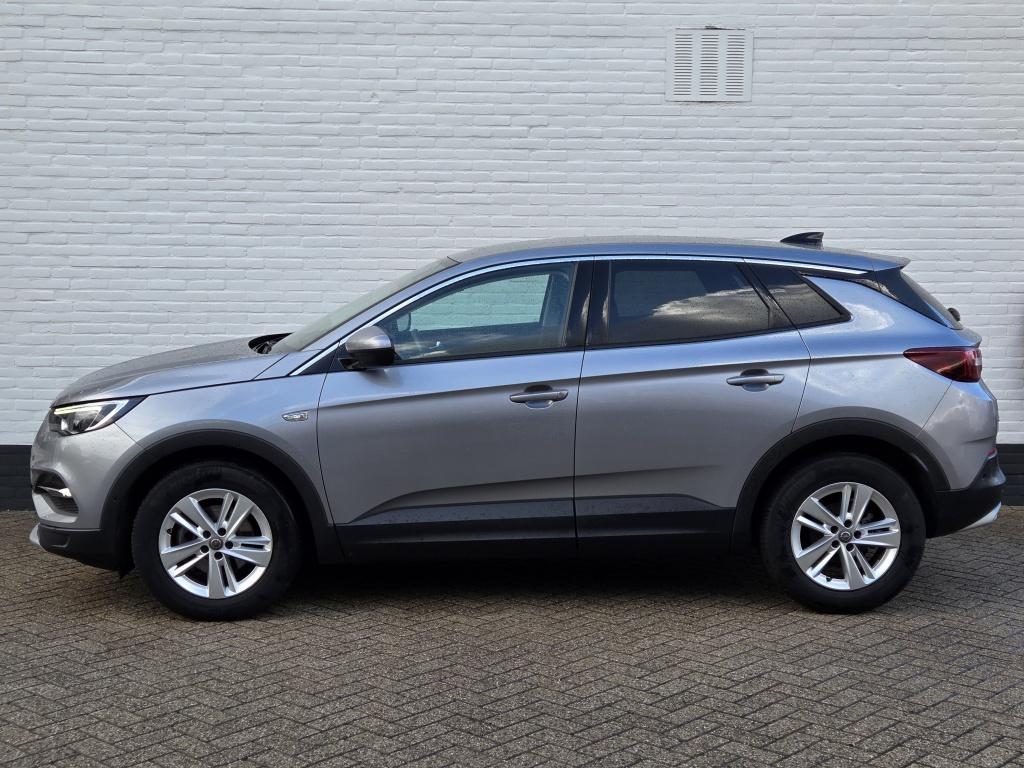 Opel Grandland X 130 pk turbo business executive | stoel/stuurverwarming | 
