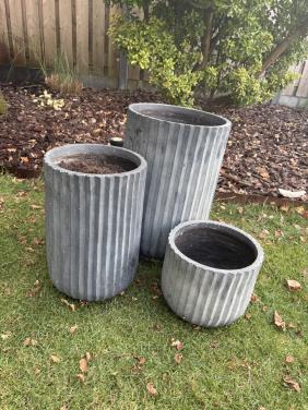 Set van 3 bloempotten geribbeld grijs