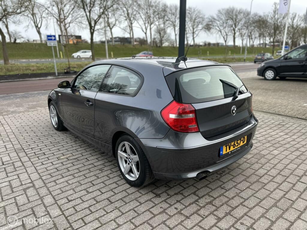 BMW 1-serie 118i High Executive Clima km224.477 nap BJ2007