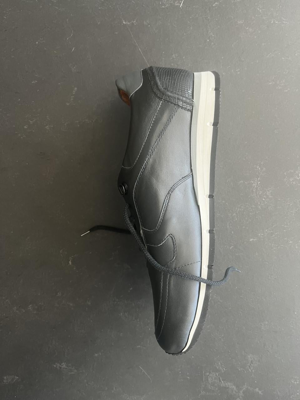 Herenschoen zwarte sneakers