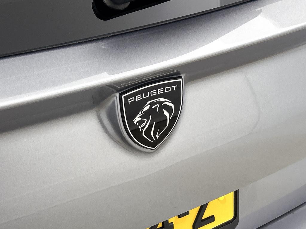 Peugeot 308 sw plug-in hybrid 225pk gt | agr comfort stoelen | 360 camera |