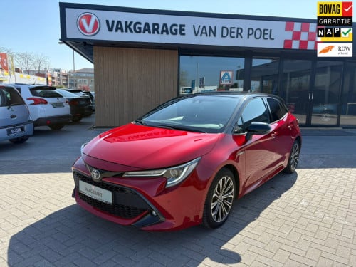 Toyota Corolla 1.8 hybrid business intro