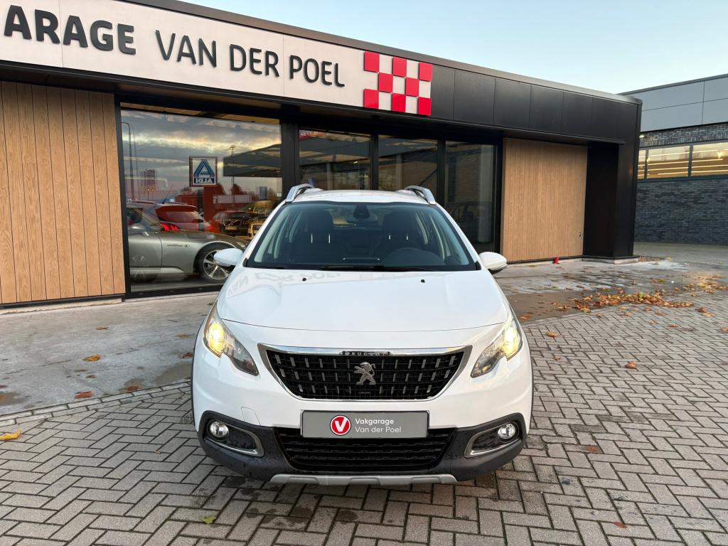 Peugeot 2008 1.2 puretech allure
