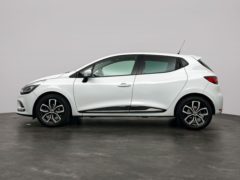 Renault Clio 0.9 tce zen | leuke eerste auto! | dealer onderhoud | navigati