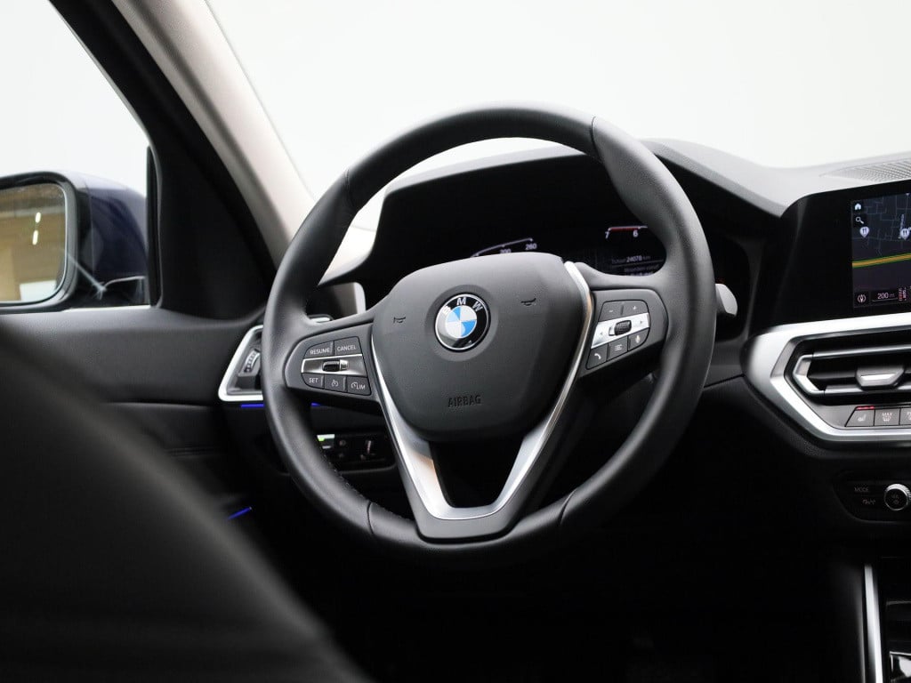 BMW 3-serie touring 318i corporate executive | automaat | lmv | parkeer sen