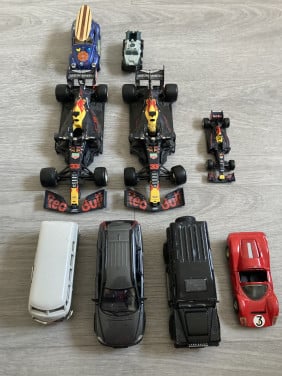 Speelgoed auto's
