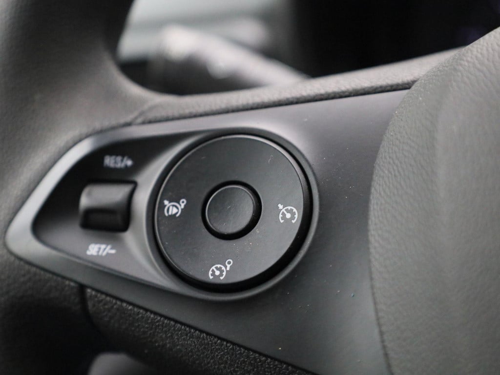 Opel Combo 1.5d l2h1 edition | navigatie | apple carplay/android auto | par