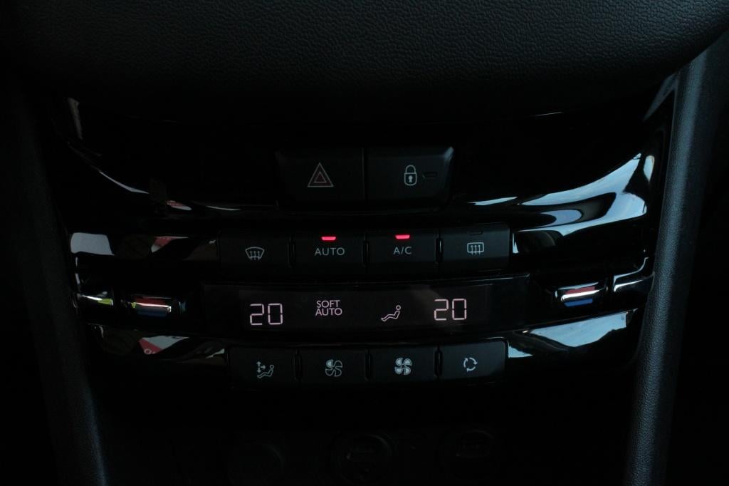 Peugeot 208 1.2 vti access