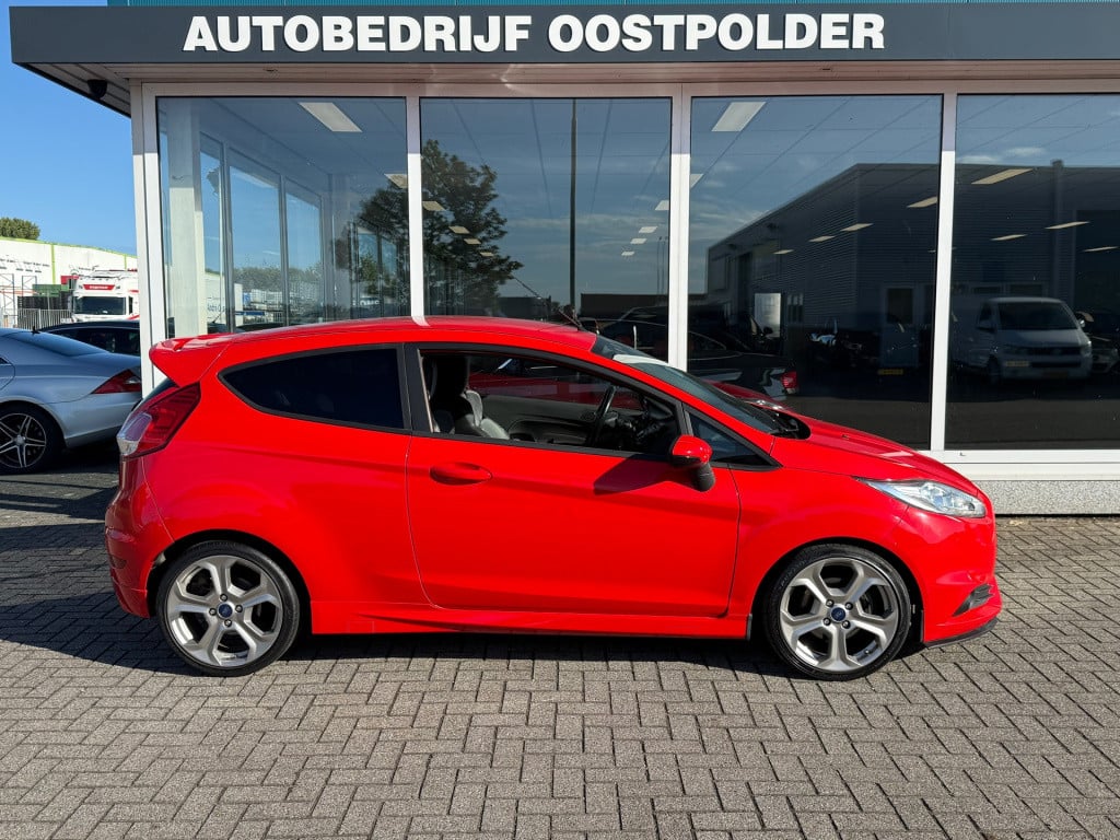 Ford Fiesta 1.6 st2