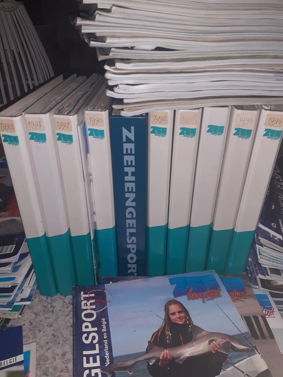 Zeer veel zeehengelsport tijdschriften