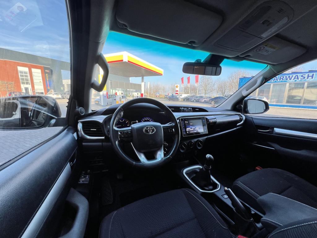 Toyota Hilux 2.4 d-4d-f xtra cab professional 3500 kg trekgewicht | ex btw