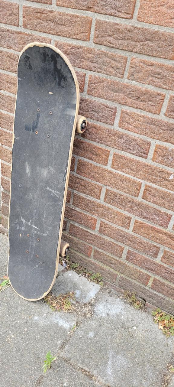 Skateboard