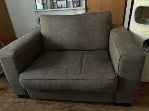 Bank loveseat