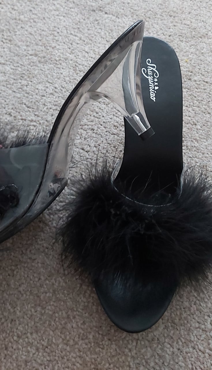 Zwarte nieuwe slipper 40/41