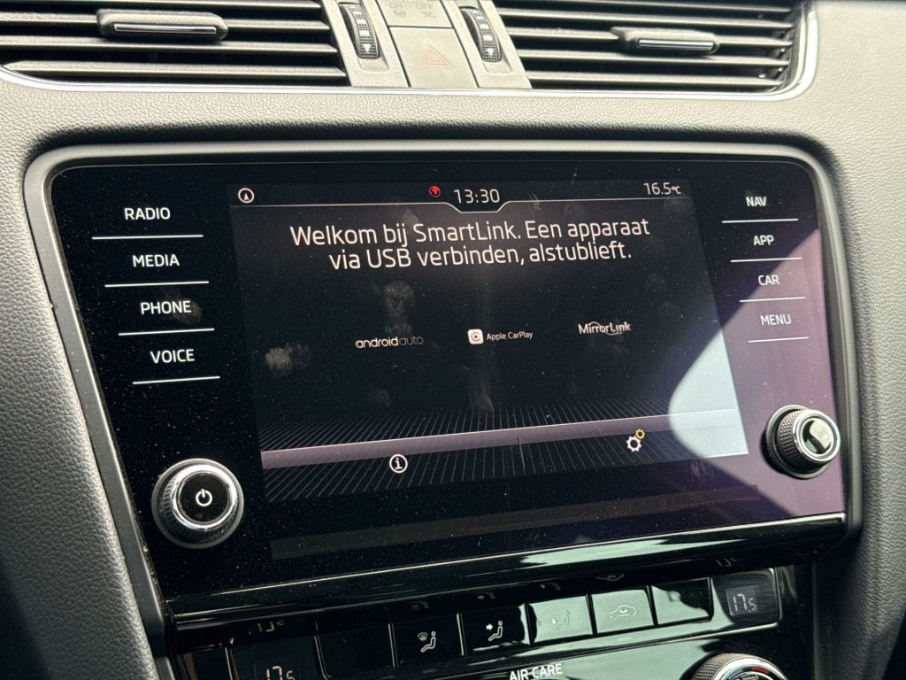Skoda Octavia combi 1.0 tsi ambition business | nl-auto | navi | carplay | 