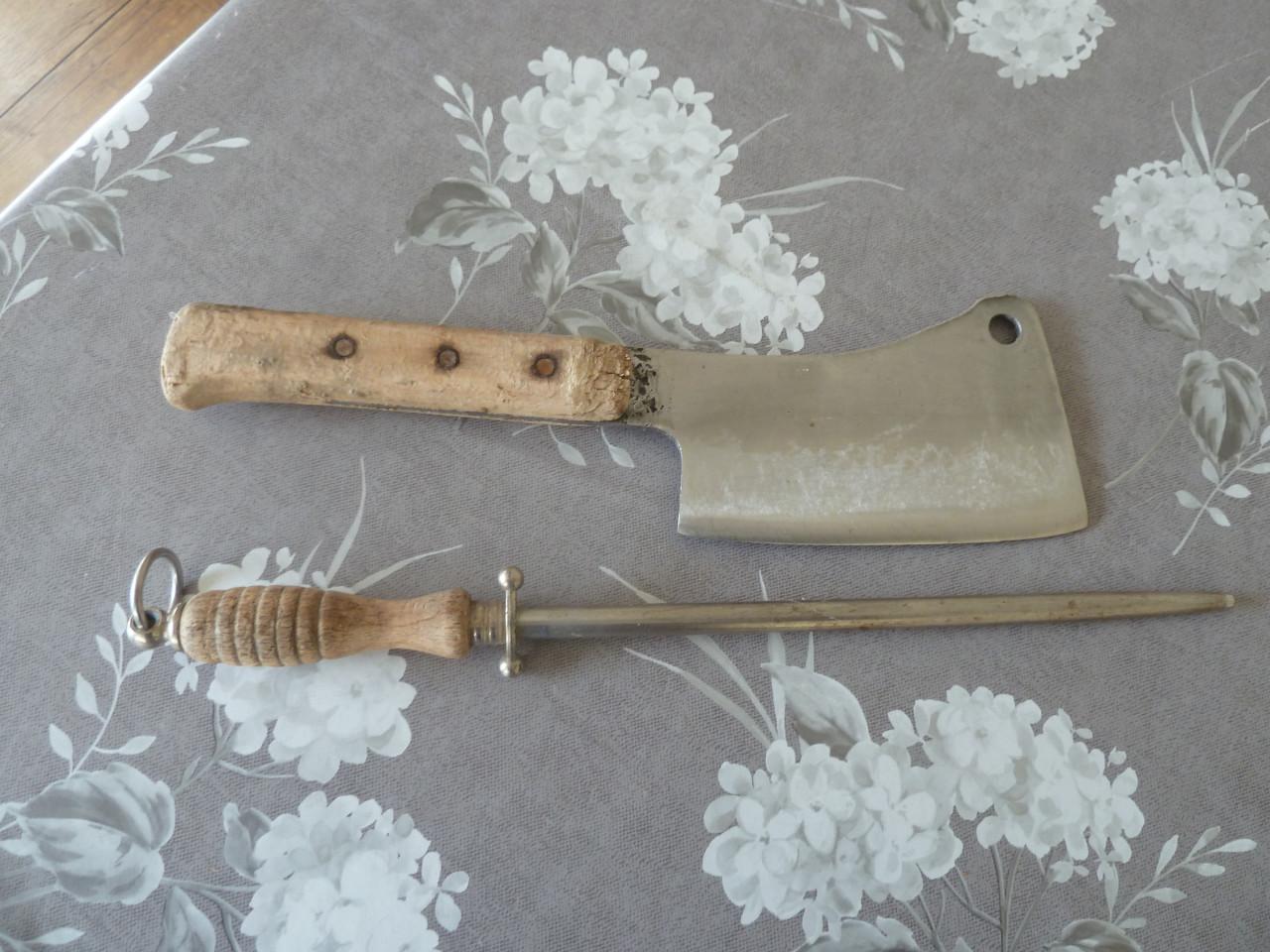 TE KOOP SLAGERSHAKBIJL MET AAN ZETSTAAL