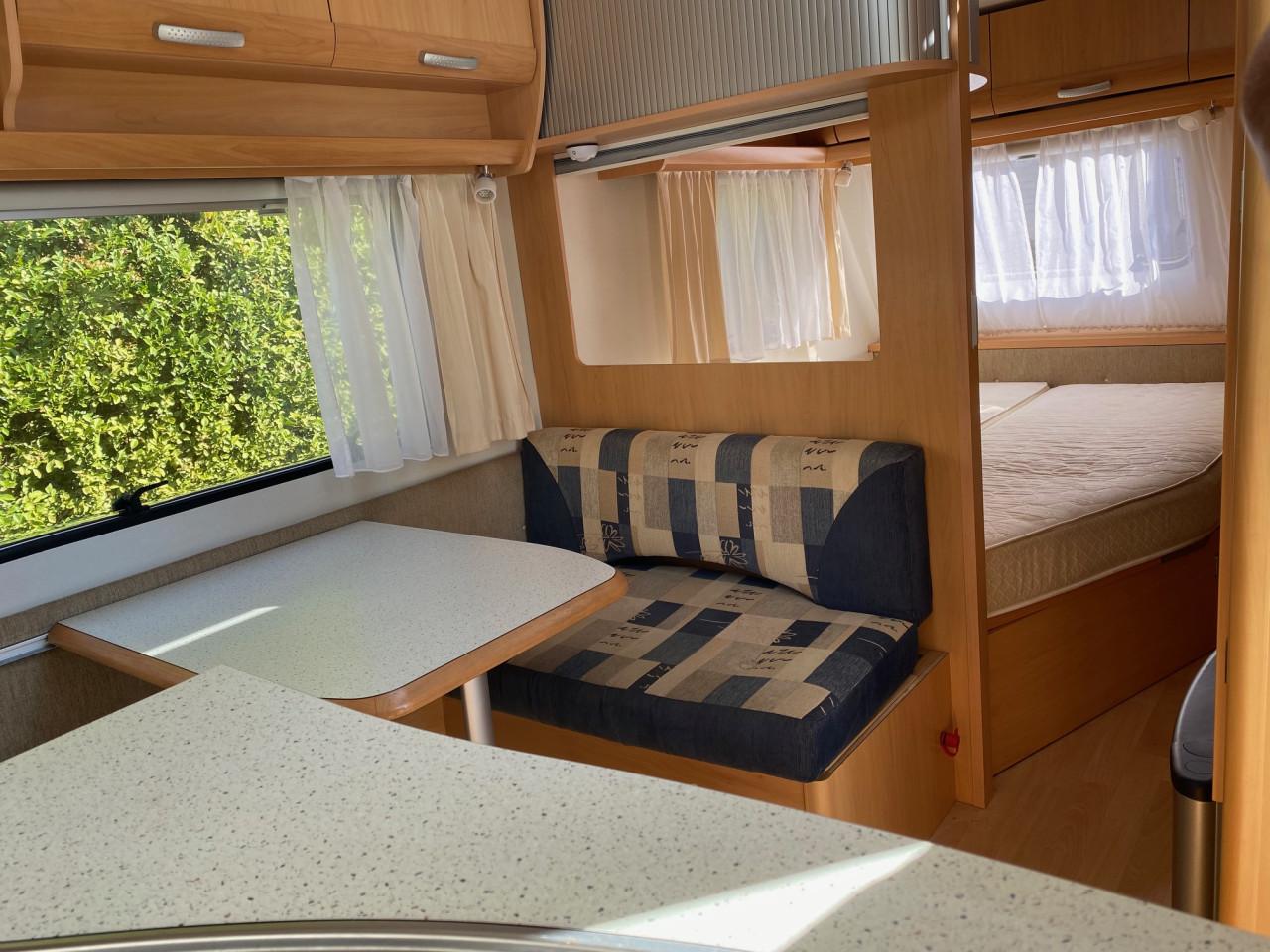 Beyerland Sprinter 390 FB (2005), lichtgewicht incl. mover en voortent